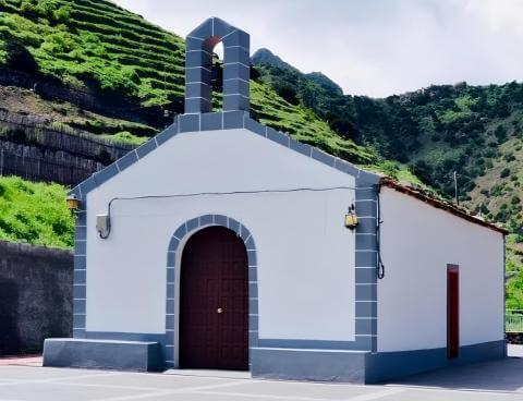 En-Tamargada-ermita-de-la-Caridad-del-Cobre (1)